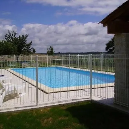 Maison Perigourdine 14 Personnes Avec Piscine * Busserolles