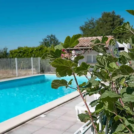 Maison Perigourdine 14 Personnes Avec Piscine *