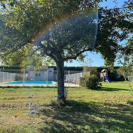 Maison Perigourdine 14 Personnes Avec Piscine Holiday home *