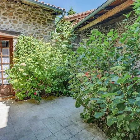 Feriehus Maison Perigourdine 14 Personnes Avec Piscine Busserolles